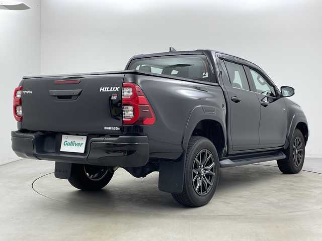 トヨタ ハイラックス Z GRスポーツ 新潟県 2023(令5)年 2.3万km アティチュードブラックマイカ ワンオーナー/4WD/純正メモリナビ/　Bluetooth/USB/プリクラッシュセーフティ/レーンキープアシスト/レーダークルーズコントロール/全方位モニター/前後コーナーセンサー/ハーフレザーシート/D席メモリーシート/ETC/アイドリングストップ/レザーステアリング/ステアリングスイッチ/パドルシフト/トノカバー