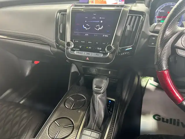 トヨタ クラウン ハイブリッド RS アドバンス 神奈川県 2020(令2)年 1.7万km ブラック メーカーナビゲーション/AM/FM/Bluetooth接続/フルセグTV/CD/DVD/USB/Miracast/電動ムーンルーフ/モデリスタエアロ（サイド/リア/マフラー）/前後ドライブレコーダー/ブラインドスポットモニター/バックカメラ/アダプティブクルーズコントロール/レザーシート/シートヒーター＋エアシート/前席パワーシート/ヘッドアップディスプレイ/スマートキー/スペアキー/ETC2.0/純正18インチアルミホイール/LEDヘッドライト/オートライト/オートマチックハイビーム/コーナーセンサー/横滑り防止装置/盗難防止装置/衝突被害軽減システム