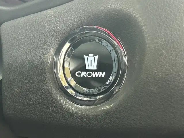 トヨタ クラウン ハイブリッド RS アドバンス 神奈川県 2020(令2)年 1.7万km ブラック メーカーナビゲーション/AM/FM/Bluetooth接続/フルセグTV/CD/DVD/USB/Miracast/電動ムーンルーフ/モデリスタエアロ（サイド/リア/マフラー）/前後ドライブレコーダー/ブラインドスポットモニター/バックカメラ/アダプティブクルーズコントロール/レザーシート/シートヒーター＋エアシート/前席パワーシート/ヘッドアップディスプレイ/スマートキー/スペアキー/ETC2.0/純正18インチアルミホイール/LEDヘッドライト/オートライト/オートマチックハイビーム/コーナーセンサー/横滑り防止装置/盗難防止装置/衝突被害軽減システム