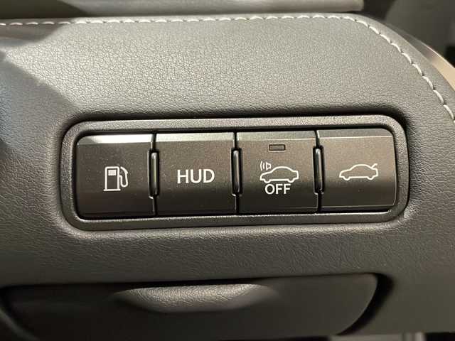 レクサス ＬＣ 500h Sパッケージ 新潟県 2018(平30)年 2.7万km グラファイトブラックガラスフレーク オプション装備/マークレビンソンリファレンスサラウンドサウンドシステム/カラーヘッドアップディスプレイ/標準装備/10.3インチワイドディスプレイ（フルセグTV、CD、DVD、Blu-ray、Miracast、Bluetooth、SD、USB、AUX）/バックカメラ/ETC2.0/ブラインドスポットモニター/プリクラッシュセーフティ/レーダークルーズコントロール/レーンキーピングアシスト/オートマチックハイビーム/CFRPルーフ、CFRPスカッフプレート/21インチ鍛造アルミホイール（ポリッシュ仕上げ＋ブラック塗装）/アクティブリヤウイング/ トルセンLSD/ギヤ比可変ステアリング［VGRS］/VDIM（アクティブステアリング統合制御付）/LDH（レクサス・ダイナミック・ハンドリングシステム）/アルカンターラルーフ/サンバイザー/ピラー・ルーフサイドガーニッシュ/パッケージトレイ/アルカンターラメーターフード/運転席・助手席アルカンターラ/本革スポーツシート（ベンチレーション・ヒーター付）＆後席アルカンターラシート/運転席・助手席8Wayパワーシート/クリアランスソナー/純正フロアマット