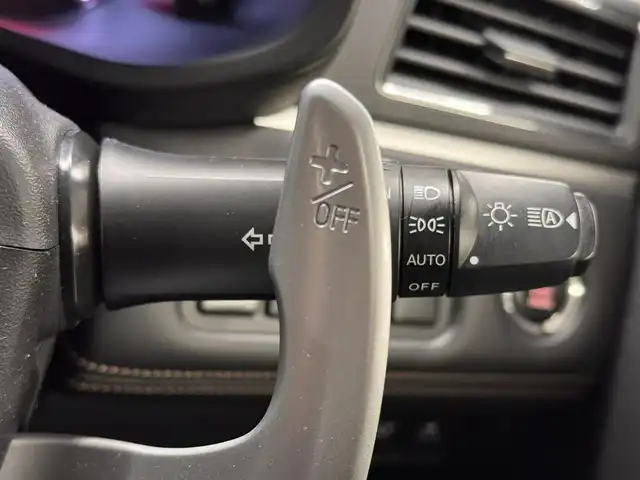 三菱 デリカＤ：５ ジャスパー 三重県 2020(令2)年 2.4万km アイガーグレーM/ダイヤモンドブラックマイカ ディーゼル・ターボ/フルタイム4WD/MTモード付インパネ8AT/純正 10.1インチナビ QY9000MC/（FM/AM/TV/Music Catcher/Bluetooth/CD/DVD/SD/USB/iPod/HDMI/AUX）/11.5インチ 純正 後席フリップダウンモニター［ALPINE製］/マルチアラウンドモニター/両側オートスライドドア/e-Assist/・衝突被害軽減ブレーキシステム/・車線逸脱警報システム/・レーダークルーズコントロールシステム/・オートハイビーム/・誤発進抑制機能（前進時）/・後側方車両検知警報システム（レーンチェンジアシスト機能付）［BSW/LCA］/・後退時交差車両検知警報システム［RCTA］/装備/・ハーフレザーシート/・パワーシート（D6way）/・左右独立オートエアコン/・後席クーラー＆ヒーター/・AC100V電源コンセント（100W）/・オートライト/・LED ヘッドランプ＋フロントフォグランプ/・パドルシフト/・純正18inAW/・プッシュスタート/・保/取/・スマートキーx2/など