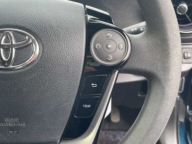 トヨタ アクア S 山口県 2017(平29)年 6.6万km ブラックマイカ 純正SDナビ/（AM/FM/CD/DVD/フルセグTV/Bluetooth接続）/バックカメラ/ドライブレコーダー（F/R）/純正フロアマット/ステアリングリモコンアダプター/レーダー探知機/ETC/アイドリングストップ/オートライト/スマートキー/エンジンスタートボタン/取扱説明書/車線逸脱警報