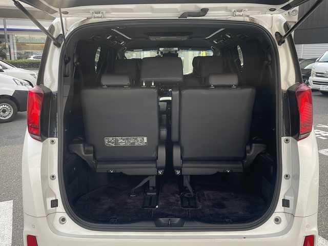 トヨタ アルファードハイブリット エグゼクティブ ラウンジ S 広島県 2019(令1)年 4.7万km ホワイトパールクリスタルシャイン /登録時走行距離/　　　　　　　46213キロ/4WD/メーカーナビ/パノラミックビューモニター/地デジ/JBLサウンドシステム/黒革シート/エアシート/PCS/純正フリップダウンモニター/モデリスタAW/nano/ビルトインETC/新車時整備手帳/　　【保証書】/取扱説明書/