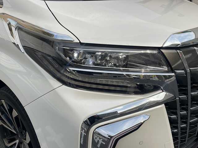 トヨタ アルファードハイブリット エグゼクティブ ラウンジ S 広島県 2019(令1)年 4.7万km ホワイトパールクリスタルシャイン /登録時走行距離/　　　　　　　46213キロ/4WD/メーカーナビ/パノラミックビューモニター/地デジ/JBLサウンドシステム/黒革シート/エアシート/PCS/純正フリップダウンモニター/モデリスタAW/nano/ビルトインETC/新車時整備手帳/　　【保証書】/取扱説明書/
