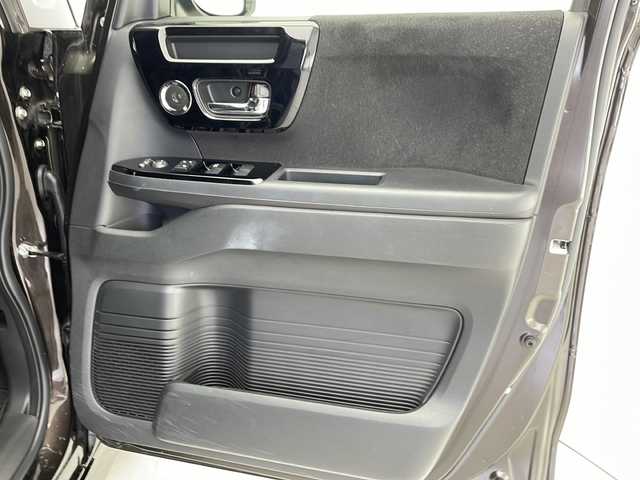 ホンダ Ｎ ＢＯＸ カスタム L 千葉県 2022(令4)年 2万km プレミアムグラマラスブロンズP 純正8インチナビ（フルセグ　CD　Bluetooth　USB　AM　FM　iPod　　SD　HDMI）/ホンダセンシング/衝突軽減ブレーキ/路外逸脱抑制機能/標識検知機能/先行車発進お知らせ機能/片側パワースライドドア/オートクルーズコントロール/ビルトインETC/前席シートヒーター/LEDオートライト/LEDフォグランプ/オートマチィックハイビーム/電格ミラー/純正フロアマット/純正ドアバイザー/スマートキー/スペアキー1本