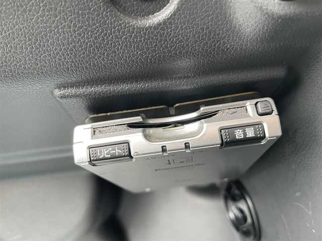 フォルクスワーゲン ポロ TSIコンフォートライン 石川県 2015(平27)年 6.1万km 白 社外ナビ(carrozzeria)/フルセグTV/CD/DVD/SD/ETC/USB入力端子/純正フロアマット/アイドリングストップ/リモコンキー/純正15インチアルミホイール
