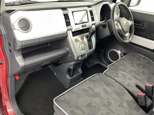 スズキ ハスラー X 道央・札幌 2018(平30)年 6.5万km フェニックスレッドパール/ブルーイッシュブラックパール ４ＷＤ/・社外ナビ＆ＴＶ＆ＢＴ＆ＤＶＤ＆ＣＤ＆ＵＳＢ/・バックカメラ　/・デュアルカメラブレーキサポート　/・アイドリングストップ/・クロールコントロール/・ダウンヒルアシストコントロール/・寒冷地仕様/・横滑り防止装置/・前席シートヒーター/・ドアミラーヒーター/・ステアリングスイッチ　/・ドアバイザー/・純正フロアマット/・フォグランプ/・オートライト　/・キセノンヘッドライト/・純正リモコンスターター/・冬タイヤ社外アルミ付き