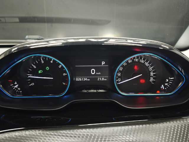 プジョー ２００８ クロスシティ 群馬県 2020(令2)年 2.7万km 白 バックカメラ/バックカメラ/アップルCarPlay/シートヒーター/Bluetooth/Android auto/リモコンキー/クルーズコントロール/16インチAW/パークアシスト/アイドリングストップ