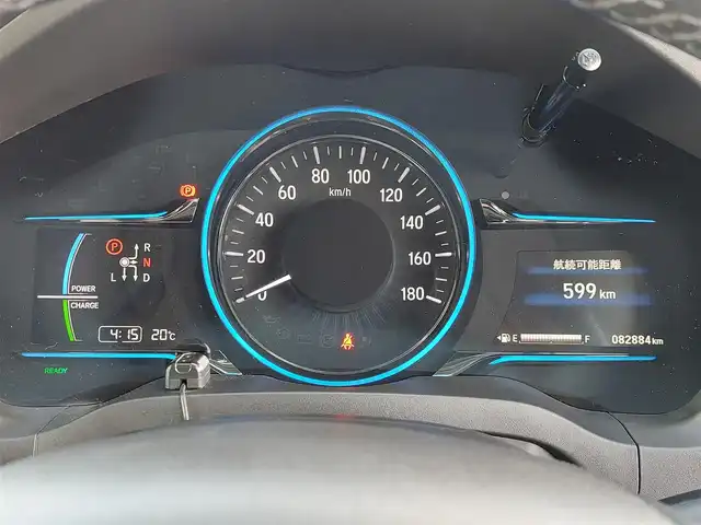 ホンダ ヴェゼル ハイブリッド Z 福岡県 2016(平28)年 8.3万km ホワイトオーキッドパール シティブレーキアクティブシステム/横滑り防止装置/プッシュスタート/パドルシフト/クルーズコントロール/純正ナビ VXM-165VFi/フルセグTV/バックカメラ/ETC/ドライブレコーダー/ルーフレール/ハーフレザーシート/シートヒーター/オートライト/ドアバイザー/17インチ純正アルミホイール