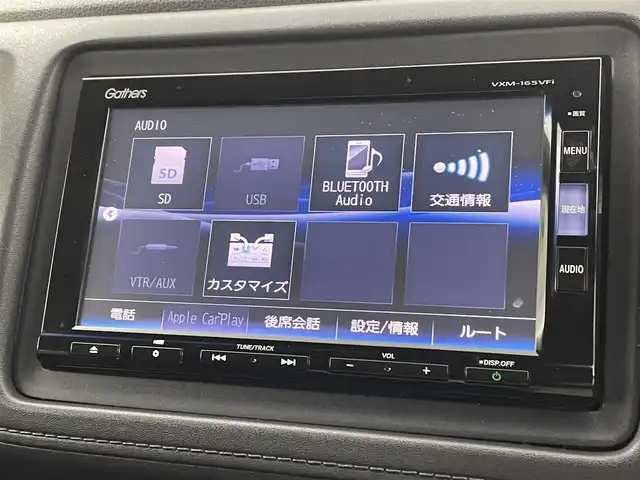 ホンダ ヴェゼル ハイブリッド Z 福岡県 2016(平28)年 8.3万km ホワイトオーキッドパール 純正７型ナビ（ＢＴ，フルセグＴＶ）　/バックカメラ　/ＥＴＣ　/前方ドライブレコーダー　/クルーズコントロール　/シティブレーキアクティブシステム　/ＥＣＯＮ　/パドルシフト　/ハーフレザーシート　/純正１７インチＡＷ