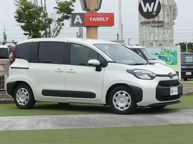 トヨタ シエンタ G 群馬県 2023(令5)年 2.6万km ホワイトパールクリスタルシャイン Toyota Safety Sense/・プリクラッシュセーフティ/・レーンディパーチャーアラート/・オートハイビーム/・レーダークルーズコントロール/・ブラインドスポットモニター/両側パワースライドドア/ディスプレイオーディオ/【Bluetooth接続】/バックカメラ/ETC/LEDヘッドライト/クリアランスソナー/サイド/カーテンエアバッグ/スマートキー