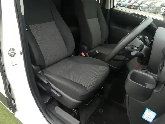 トヨタ シエンタ G 群馬県 2023(令5)年 2.6万km ホワイトパールクリスタルシャイン Toyota Safety Sense/・プリクラッシュセーフティ/・レーンディパーチャーアラート/・オートハイビーム/・レーダークルーズコントロール/・ブラインドスポットモニター/両側パワースライドドア/ディスプレイオーディオ/【Bluetooth接続】/バックカメラ/ETC/LEDヘッドライト/クリアランスソナー/サイド/カーテンエアバッグ/スマートキー