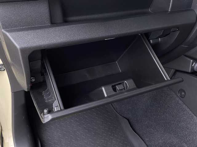 スズキ ジムニー XL 新潟県 2022(令4)年 3.5万km シフォンアイボリーM スマートキー/社外メモリナビ(AVIC-RL512)/フルセグTV/バックカメラ/ETC/純正ゴムフロアマット/革調シートカバー/社外リアラダー/スペアキー/ターボ