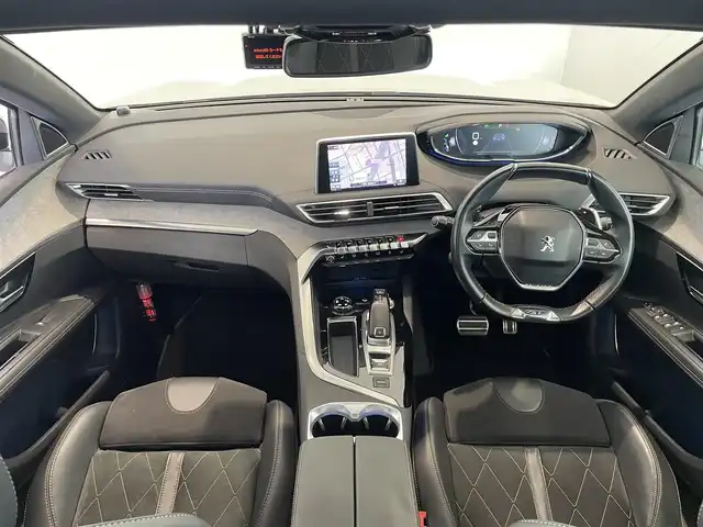 プジョー ３００８ GT ブルー HDi 愛知県 2018(平30)年 5.5万km パールⅡ ファーストクラスＰＫＧ　/パノラミックＳ／Ｒ　/ハーフレザー　/シートヒーター/ランバーサポート　/純正ＯＰナビ　/フルセグＴＶ　/Ｂｌｕｅｔｏｏｔｈ　/ミラーリンク　/ＡＣＣ/ＬＫＡ　/ＬＤＷ　/ＢＳＭ　/ＬＥＤ　/ＥＴＣ/パワーバックドア/プッシュスタート/アイドリングストップ/ウィンカーミラー