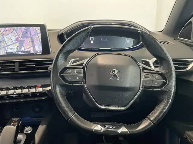 プジョー ３００８ GT ブルー HDi 愛知県 2018(平30)年 5.5万km パールⅡ ファーストクラスＰＫＧ　/パノラミックＳ／Ｒ　/ハーフレザー　/シートヒーター/ランバーサポート　/純正ＯＰナビ　/フルセグＴＶ　/Ｂｌｕｅｔｏｏｔｈ　/ミラーリンク　/ＡＣＣ/ＬＫＡ　/ＬＤＷ　/ＢＳＭ　/ＬＥＤ　/ＥＴＣ/パワーバックドア/プッシュスタート/アイドリングストップ/ウィンカーミラー