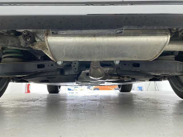 トヨタ カローラ スポーツ ハイブリッドG Z 宮城県 2023(令5)年 1.5万km プラチナホワイトパールマイカ ワンオーナー/純正10.5インチディスプレイオーディオ/(USB/FM/AM/Miracast)/フルセグTV/Bluetooth/ETC2.0/バックカメラ/前後ドライブレコーダー/レーダー探知機/レーダークルーズコントロール/ブラインドスポットモニター/ハーフレザー/シートヒーター/ステアリングヒーター/プッシュスタート/スマートキー/スペアキー/SOSスイッチ/オートライト/オートマチックハイビーム/LEDヘッドライト/ヘッドライトレベライザー/ワイパーデアイサー/テイン車高調/純正18インチアルミホイール/社外フロアマット