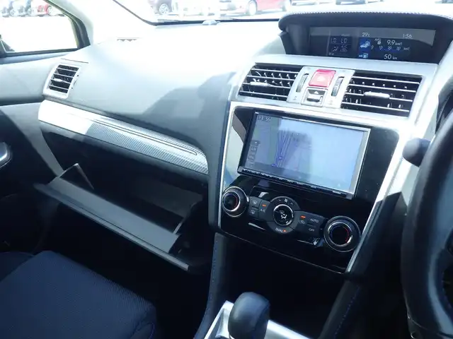スバル レヴォーグ 1．6GT－S アイサイト 千葉県 2015(平27)年 5.1万km スティールブルーグレーM アイサイト/純正ダイヤトーンサウンドナビ/【DVD/CD再生機能　Bluetooth接続】/バックカメラ/革巻きステアリング/パドルシフト/ETC/LEDヘッドライト/フォグライト/ウインカーミラー/純正18インチアルミホイル/サイド/カーテンエアバッグ/スマートキー