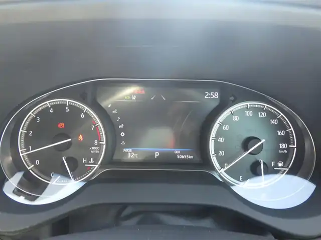 トヨタ ハリアー Z レザーパッケージ 千葉県 2020(令2)年 5.1万km ホワイトパールクリスタルシャイン Toyota Safety Sense/・プリクラッシュセーフティ/・レーンディパーチャーアラート/・オートハイビーム/・レーダークルーズコントロール/・ブラインドスポットモニター/ヘッドアップディスプレイ/パワーバックドア/ブラックレザーシート/前席パワーシート/エアシート/シートヒーター/純正コネクティッドナビ/地デジTV/【Bluetooth接続】/パノラミックビューモニター/ドライブレコーダー/置くだけ充電/革巻きステアリング/ステアリングヒーター/ステアリングスイッチ/ETC（2.0）/LEDヘッドライト/フォグライト/ウインカーミラー/クリアランスソナー/純正19インチアルミホイル/サイド/カーテンエアバッグ/スマートキー