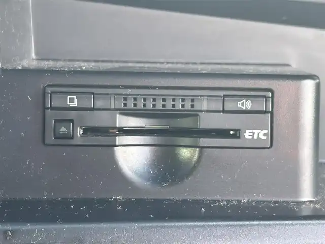 トヨタ エスティマ アエラス 兵庫県 2012(平24)年 5.6万km アイスチタニウムマイカメタリック 純正ナビ（Bluetooth/フルセグTV/DVD再生）/ETC/バックカメラ/クルーズコントロール/三列シート/二列目オットマン/前方ドライブレコーダー/両側パワースライドドア/フォグランプ/ISOFIX/ステアリングリモコン/ドアバイザー