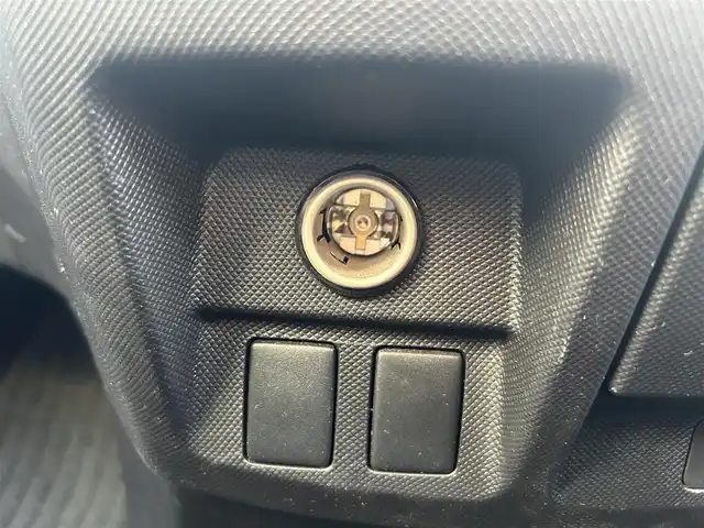 トヨタ エスティマ アエラス 兵庫県 2012(平24)年 5.6万km アイスチタニウムマイカメタリック 純正ナビ（Bluetooth/フルセグTV/DVD再生）/ETC/バックカメラ/クルーズコントロール/三列シート/二列目オットマン/前方ドライブレコーダー/両側パワースライドドア/フォグランプ/ISOFIX/ステアリングリモコン/ドアバイザー