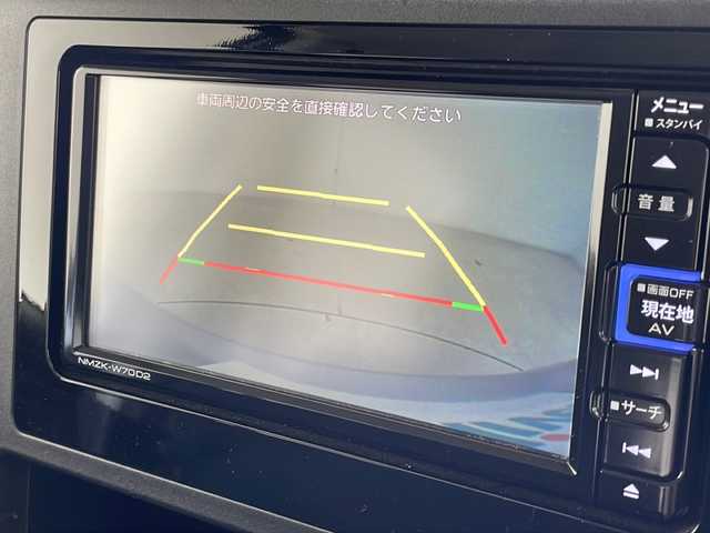 ダイハツ トール X SAⅢ 千葉県 2020(令2)年 4.6万km ブライトシルバーメタリック 衝突被害軽減システム/横滑り防止装置/コーナーセンサー（前後）/純正メモリナビ/　（Bluetooth/CD/DVD）/バックカメラ/ビルトインETC/片側パワースライドドア/純正フロアマット/ウォークスルー/アイドリングストップ/パワーステアリング/パワーウィンドウ/オートハイビーム
