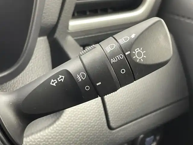 ダイハツ トール カスタムG ターボ 茨城県 2021(令3)年 3.2万km ブラックマイカメタリック 純正ナビ/全周囲カメラ/フルセグ/衝突被害軽減ブレーキ/車線逸脱抑制装置/レーダークルーズコントロール/オートマチックハイビーム/クリアランスソナー/両側電動スライドドア/ETC/ドラレコ/純正15インチAW/LEDヘッドライト/スマートキー