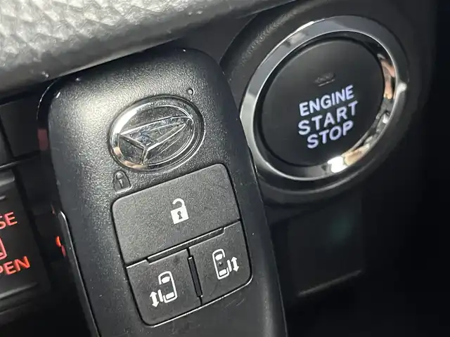 ダイハツ トール カスタムG ターボ 茨城県 2021(令3)年 3.2万km ブラックマイカメタリック 純正ナビ/全周囲カメラ/フルセグ/衝突被害軽減ブレーキ/車線逸脱抑制装置/レーダークルーズコントロール/オートマチックハイビーム/クリアランスソナー/両側電動スライドドア/ETC/ドラレコ/純正15インチAW/LEDヘッドライト/スマートキー