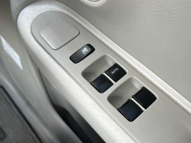 スズキ ラパン G 三重県 2018(平30)年 4万km コフレピンクパールメタリック 社外ナビ/社外ドライブレコーダー/衝突軽減ブレーキ/スペアキー/ヘッドライトレベライザー/フロアマット/ドアバイザー/ダブルエアバック/シートリフター/横滑り防止/プッシュスタート/スマートキー/禁煙車