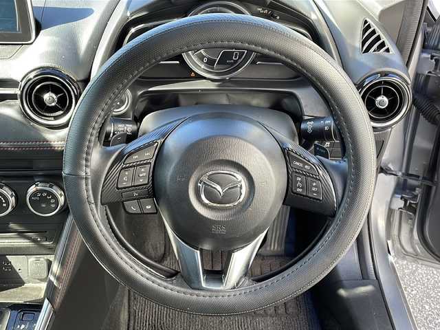 マツダ デミオ XD ツーリング 青森県 2015(平27)年 8.4万km アルミニウムメタリック ・4WD/・ディーゼルターボ/・純正ナビ/・Bluetooth/・フルセグTV/・バックカメラ/・衝突軽減ブレーキ/・クルーズコントロール/・レーンキープアシスト/・コーナーセンサー/・純正LEDヘッドライト/・純正16AW/・オートライト/・プッシュスタート/・スマートキー/・パドルシフト/・スペアキーあり