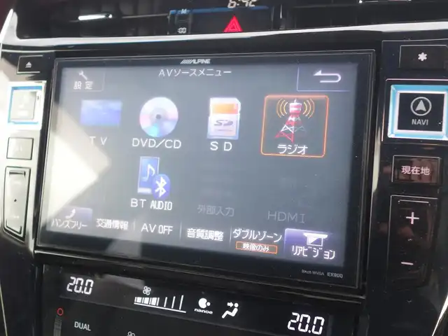 トヨタ ハリアー ハイブリッド プレミアム 山形県 2014(平26)年 6.9万km ホワイトパールクリスタルシャイン 4WD/モデリスタエアロ/アルパイン 9 インチ SDナビ/　　【CD DVD BT フルセグ】/バックカメラ/電動リアゲート/クルーズコントロール/LEDオートライト/ハーフレザーシート/パワーシート/シートヒーター/純正17インチアルミホイール/アイドリングストップ/MTモード付AT/ステアリングスイッチ/電動格納ウィンカーミラー/フォグランプ/スマートキー/ETC