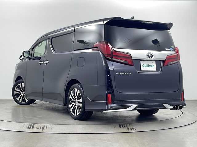 トヨタ アルファード S Cパッケージ 埼玉県 2020(令2)年 4.5万km スパークリングブラックパールクリスタルシャイン モデリスタエアロ　/後席モニター　/社外ナビ　/　AM/FM/CD/DVD/BT/バックカメラ　/ビルトインＥＴＣ　/電動リアゲート　/シートヒーター　/エアシート　/ステアリングヒーター　/メモリ付きパワーシート　/両側パワースライドドア/レーダークルーズコントロール　/レーンキープアシスト/衝突軽減システム/コーナーセンサー/電子パーキング/オートブレーキホールド/ＬＥＤヘッドライト/オートマティックハイビーム/フォグランプ/オットマン/純正アルミホイール/純正フロアマット
