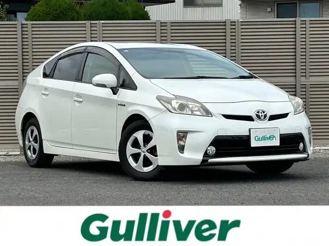 トヨタ プリウス S 千葉県 2013(平25)年 4.2万km ホワイトパールクリスタルシャイン 純正SDナビ/CD/DVD/Bluetooth/フルセグTV/バックカメラ/ドライブレコーダー(DRT-H61A)/プッシュスタート/スマートキー/スペアキー×1/ビルトインETC/純正フロアマット/保証書/取扱説明書