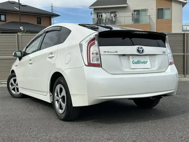 トヨタ プリウス S 千葉県 2013(平25)年 4.2万km ホワイトパールクリスタルシャイン 純正SDナビ/CD/DVD/Bluetooth/フルセグTV/バックカメラ/ドライブレコーダー(DRT-H61A)/プッシュスタート/スマートキー/スペアキー×1/ビルトインETC/純正フロアマット/保証書/取扱説明書