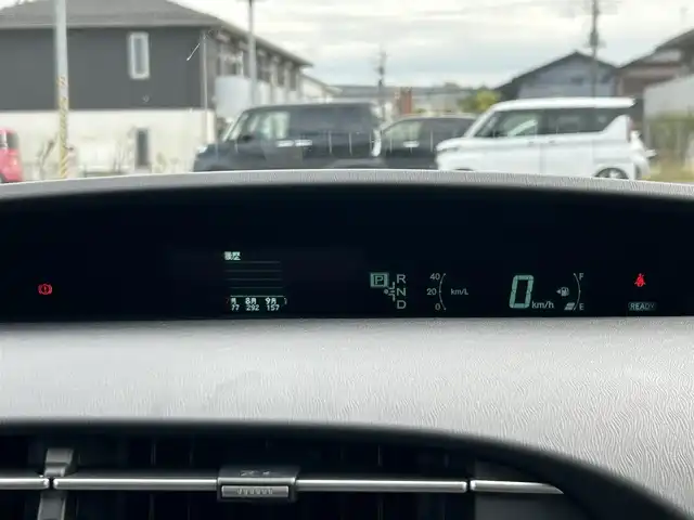 トヨタ プリウス S 千葉県 2013(平25)年 4.2万km ホワイトパールクリスタルシャイン 純正SDナビ/CD/DVD/Bluetooth/フルセグTV/バックカメラ/ドライブレコーダー(DRT-H61A)/プッシュスタート/スマートキー/スペアキー×1/ビルトインETC/純正フロアマット/保証書/取扱説明書