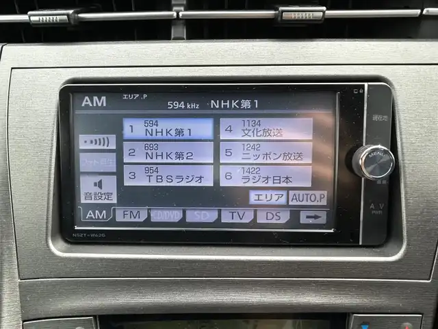 トヨタ プリウス S 千葉県 2013(平25)年 4.2万km ホワイトパールクリスタルシャイン 純正SDナビ/CD/DVD/Bluetooth/フルセグTV/バックカメラ/ドライブレコーダー(DRT-H61A)/プッシュスタート/スマートキー/スペアキー×1/ビルトインETC/純正フロアマット/保証書/取扱説明書