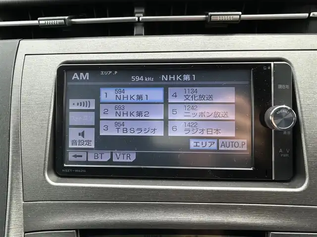 トヨタ プリウス S 千葉県 2013(平25)年 4.2万km ホワイトパールクリスタルシャイン 純正SDナビ/CD/DVD/Bluetooth/フルセグTV/バックカメラ/ドライブレコーダー(DRT-H61A)/プッシュスタート/スマートキー/スペアキー×1/ビルトインETC/純正フロアマット/保証書/取扱説明書