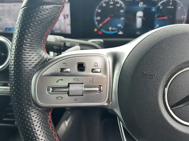 メルセデス・ベンツ ＧＬＢ２００ｄ AMGライン 滋賀県 2020(令2)年 2.2万km デジタルホワイト ＡＭＧライン/ハーフレザー/・メモリ付きパワーシート/・シートヒーター/レーダーセーフティＰＫＧ/ＡＣＣ/ＢＳＭ/３６０°カメラ/アンビエントライト/純正ナビ（ＢＴ／ＤＴＶ／）/ワイヤレスチャージ/純正19インチAW