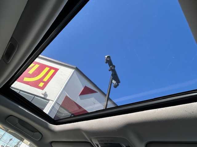 レクサス ＲＸ 宮城県 2013(平25)年 5.2万km ホワイトパールクリスタルシャイン 走行距離：51953km/モデリスタエアロ/１００Ｖ充電/サンルーフ/シートヒーター・エアシート/純正ナビ/追従機能付きクルーズコントロール/電動リアゲート/レザーシート/前後コーナーセンサー/純正フロアマット/純正アルミホイール/ＬＥＤライト/バックカメラ/ＥＴＣ/左サイドカメラ/ステアリングヒーター/純正ドアバイザー/ヘッドライトウォッシャー/AM・FM・TV・BT・AUX・USB・DISC・HDD