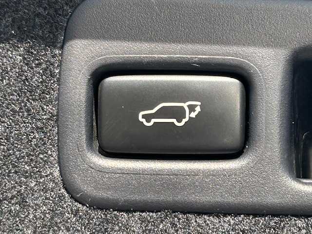 レクサス ＲＸ 宮城県 2013(平25)年 5.2万km ホワイトパールクリスタルシャイン 走行距離：51953km/モデリスタエアロ/１００Ｖ充電/サンルーフ/シートヒーター・エアシート/純正ナビ/追従機能付きクルーズコントロール/電動リアゲート/レザーシート/前後コーナーセンサー/純正フロアマット/純正アルミホイール/ＬＥＤライト/バックカメラ/ＥＴＣ/左サイドカメラ/ステアリングヒーター/純正ドアバイザー/ヘッドライトウォッシャー/AM・FM・TV・BT・AUX・USB・DISC・HDD