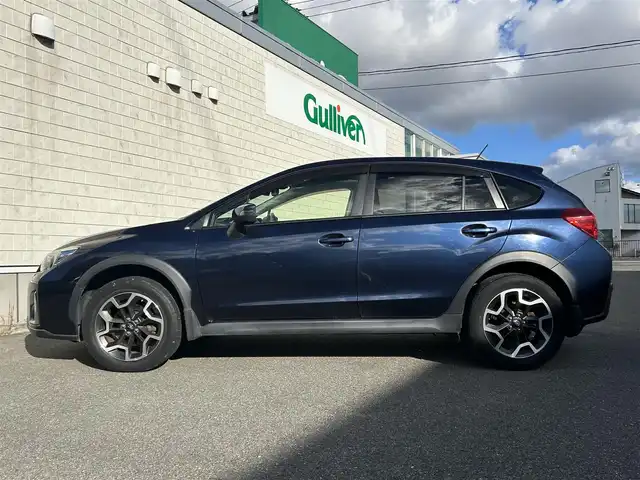 スバル インプレッサ ＸＶ 2．0i－L アイサイト 山形県 2016(平28)年 7.1万km ダークブルーパール 4WD/禁煙車/純正SDナビ/フルセグTV/AM/FM/Bluetooth接続/ドライブレコーダー/ETC車載器/バックカメラ/オートライト/レーンキープ/アイサイト/ブラインドスポットモニター/レーダークルーズコントロール/LEDヘッドライト/D/N席パワーシート/ハーフレザーシート/純正17インチアルミホイール/純正フロアマット/純正ドアバイザー