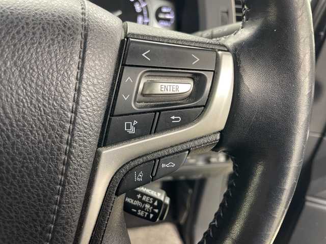 トヨタ ランドクルーザー ZX 道央・札幌 2019(令1)年 5.7万km アティチュードブラックマイカ ・ワンオーナー/・純正ナビ&DVD&CD&SD&MSV&USB&AUX&BT/・サンルーフ/・全周囲カメラ/・フロント/サイドカメラ/・トヨタセーフティセンス/・衝突被害軽減ブレーキ/・LDA/・BSM/・横滑り防止/・コーナーセンサー/・クルーズコントロール/・前席/セカンドパワーシート/・メモリ付シート/・前席/セカンドシートヒーター/・前席エアシート/・茶レザーシート/・サードシート電動格納/・ドライブレコーダー/・ビルトインETC2.0/・ステアリングスイッチ/・純正ドアバイザー/・純正フロアマット/・トランクフロアマット/・電動格納ウインカードアミラー(オート機能付き)/・純正LEDヘッドライト/・純正フォグランプ/・オートライト/・オートハイビーム/・純正２０インチアルミホイール/・社外エアロ/・ルーフレール/・スマートキー×２