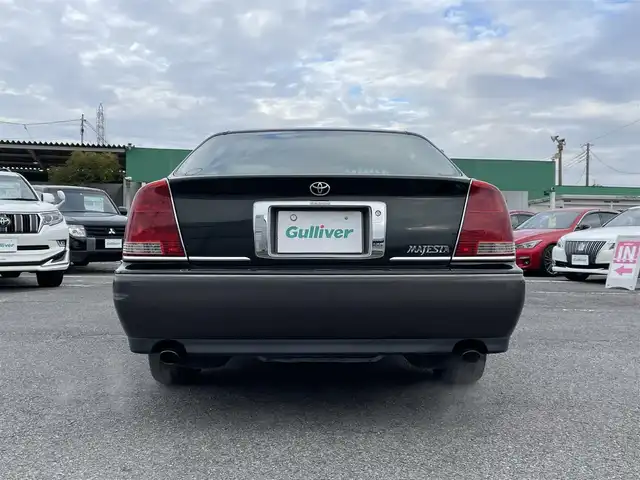 トヨタ クラウン マジェスタ Cタイプ 千葉県 2002(平14)年 5.3万km ブラキッシュグリーンマイカ ベージュ本革シート/純正ナビ/パワーシート/クルーズコントロール/純正キセノンヘッドライト/フォグランプ/ヘッドアップディスプレイ/純正16インチアルミホイール/電動リヤサンシェード/本革巻きステアリング/木目調パネル/サイド＆カーテンエアバッグ/ドアバイザー/新車時保証書