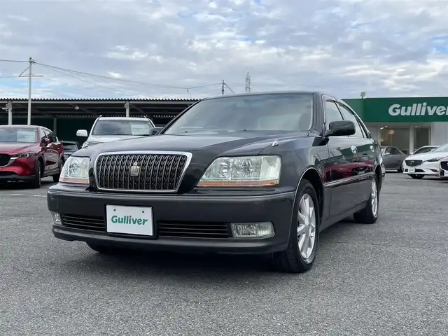 トヨタ クラウン マジェスタ Cタイプ 千葉県 2002(平14)年 5.3万km ブラキッシュグリーンマイカ ベージュ本革シート/純正ナビ/パワーシート/クルーズコントロール/純正キセノンヘッドライト/フォグランプ/ヘッドアップディスプレイ/純正16インチアルミホイール/電動リヤサンシェード/本革巻きステアリング/木目調パネル/サイド＆カーテンエアバッグ/ドアバイザー/新車時保証書