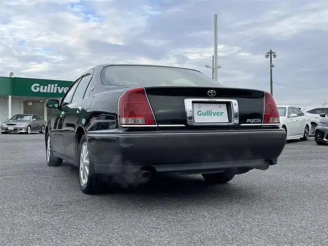 トヨタ クラウン マジェスタ Cタイプ 千葉県 2002(平14)年 5.3万km ブラキッシュグリーンマイカ ベージュ本革シート/純正ナビ/パワーシート/クルーズコントロール/純正キセノンヘッドライト/フォグランプ/ヘッドアップディスプレイ/純正16インチアルミホイール/電動リヤサンシェード/本革巻きステアリング/木目調パネル/サイド＆カーテンエアバッグ/ドアバイザー/新車時保証書