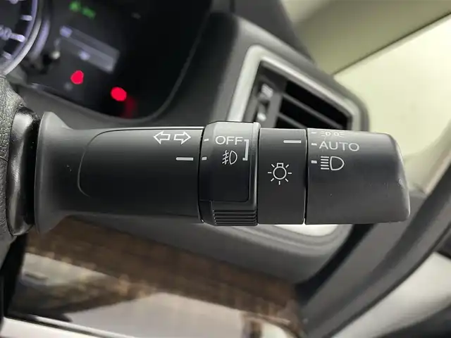 ホンダ オデッセイ G エアロ ホンダセンシング 埼玉県 2018(平30)年 1.7万km プラチナホワイトパール 純正９型ナビ　両側電動　Ｂカメラ　ＥＴＣ　フルセグＴＶ　アダプティブクルーズコントロール　レーンキープ　ＬＥＤヘッドライト　純正フロアマット　スマートキー　ＨＤＭＩ　Ｂｌｕｅｔｏｏｔｈ