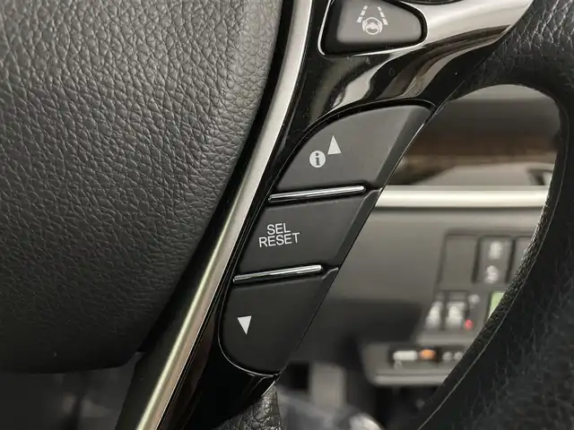 ホンダ オデッセイ G エアロ ホンダセンシング 埼玉県 2018(平30)年 1.7万km プラチナホワイトパール 純正９型ナビ　両側電動　Ｂカメラ　ＥＴＣ　フルセグＴＶ　アダプティブクルーズコントロール　レーンキープ　ＬＥＤヘッドライト　純正フロアマット　スマートキー　ＨＤＭＩ　Ｂｌｕｅｔｏｏｔｈ