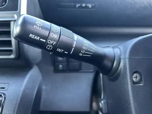 トヨタ シエンタ ハイブリッド ファンベースG 栃木県 2020(令2)年 5.5万km ベージュ トヨタセーフティセンス/・プリクラッシュセーフティ/・レーンディパーチャーアラート/・オートマチックハイビーム/・パーキングサポートブレーキ/・先行車発進お知らせ機能/・クリアランスソナー/純正SDナビ/・フルセグTV/・CD/DVD/BT/・SD/AM.FM/パノラミックビューモニター/ビルトインETC/純正ドライブレコーダー/両側電動スライドドア/クルーズコントロール/ステアリングヒーター/革巻きステアリング/ステアリングスイッチ/D/N席シートヒーター/スマートキー×２/プッシュスタート/LEDヘッドライト/フォグランプ/オートライト/純正フロアマット/純正ドアバイザー/横滑り防止システム/電動格納ウィンカーミラー