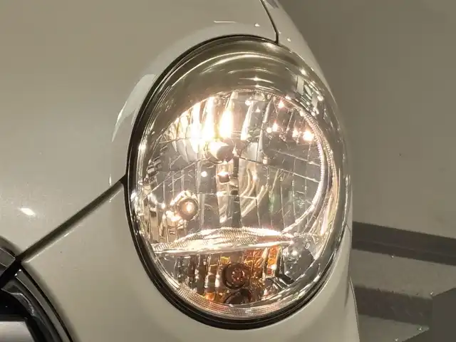 ダイハツ キャスト アクティバ X リミテッド SAⅢ 愛知県 2018(平30)年 7.5万km パールホワイトⅢ 純正ナビ　/(FM/AM/SD/フルセグTV//衝突軽減ブレーキ/シートヒーター　/ビルトインＥＴＣ　/バックカメラ　/オートマチックハイビーム　/アイドリングストップ　/ドライブレコーダー　/盗難防止　/プッシュスタート/　　-スマートキー　/横滑り防止　/純正フロアマット/アクセサリーソケット