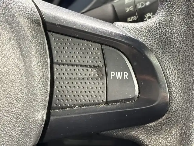 ダイハツ キャスト アクティバ X リミテッド SAⅢ 愛知県 2018(平30)年 7.5万km パールホワイトⅢ 純正ナビ　/(FM/AM/SD/フルセグTV//衝突軽減ブレーキ/シートヒーター　/ビルトインＥＴＣ　/バックカメラ　/オートマチックハイビーム　/アイドリングストップ　/ドライブレコーダー　/盗難防止　/プッシュスタート/　　-スマートキー　/横滑り防止　/純正フロアマット/アクセサリーソケット