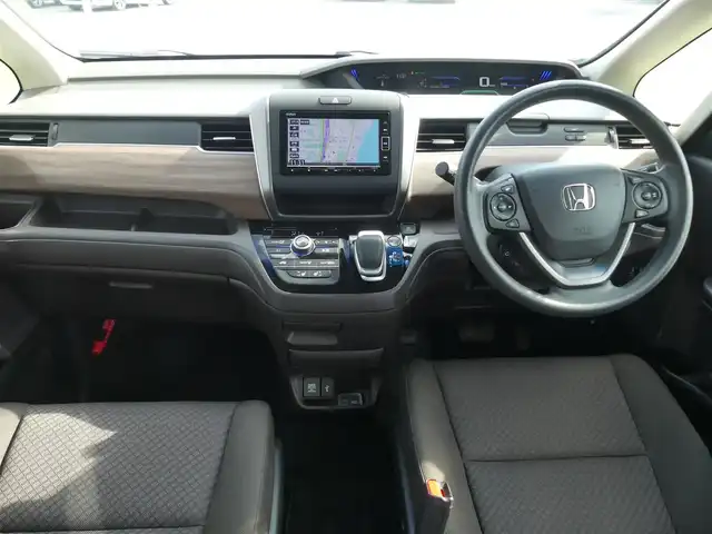 ホンダ フリード ハイブリット G ホンダセンシング 千葉県 2020(令2)年 2.8万km シーグラスブルーパール ホンダセンシング/・衝突軽減ブレーキ（CMBS）/・車線維持支援システム（LKAS）/・アダプティブクルーズコントロール（ACC）/・後方誤発進抑制機能/・誤発進抑制機能/両側パワースライドドア/前席シートヒーター/純正メモリーナビ/地デジTV/【DVD/CD再生機能　Bluetooth接続】/バックカメラ/ドライブレコーダー（前後撮影）/ETC/LEDヘッドライト/ウインカーミラー/リアコーナーセンサー/サイド/カーテンエアバッグ/Honda スマートキー